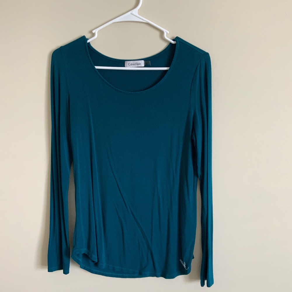 Teal Calvin Klein long sleeve top — SUPER SOFT